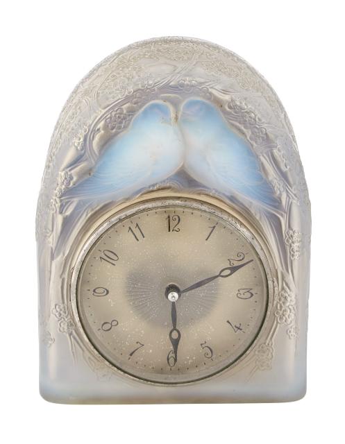 R. Lalique Molded Opalescent Glass Deux Colombes Mantel Clock